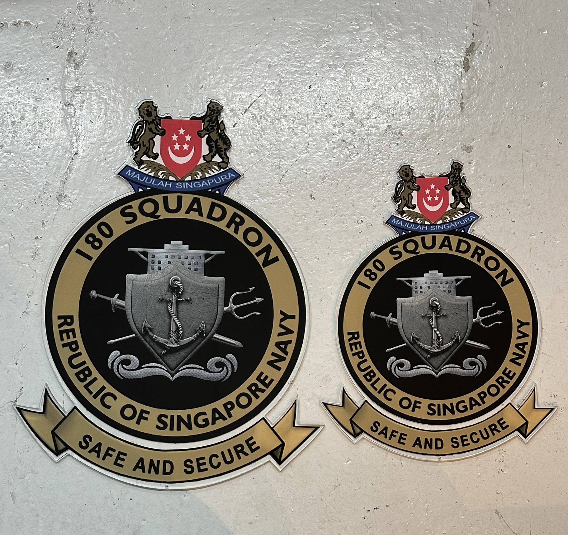 units camp signages
